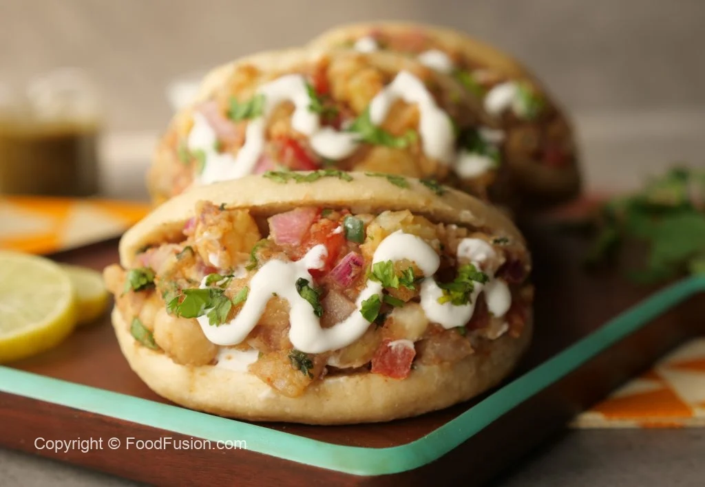 Stuffed Kulcha